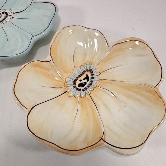 2 Laurie Gates Flower Trinket Dish Plates The Casual Collection Cottagecore - Picture 3 of 5
